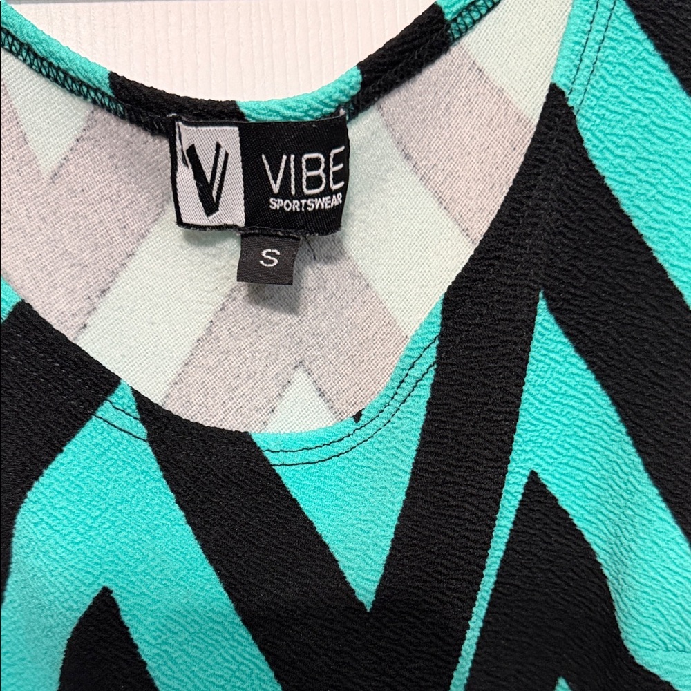 Stylish Black and Teal Chevron Mini Dress - Picture 2 of 6